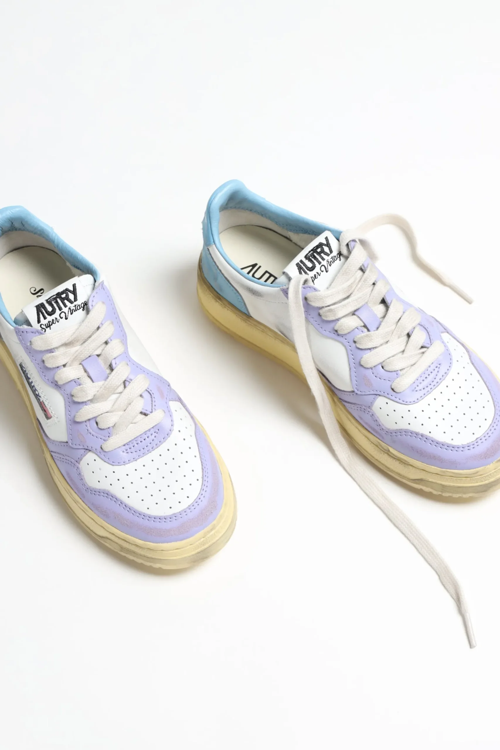Femme Autry Baskets Super Vintage En Blanc/Lavande/Azur