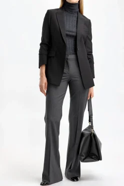 Femme Theory Blazer Etiennette En Noir