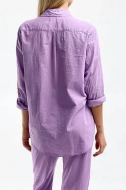 Femme Xirena Blouse Beau In Light Wisteria