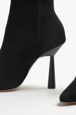 Femme Gia x RHW Bottes Rosie 7 Suede En Noir