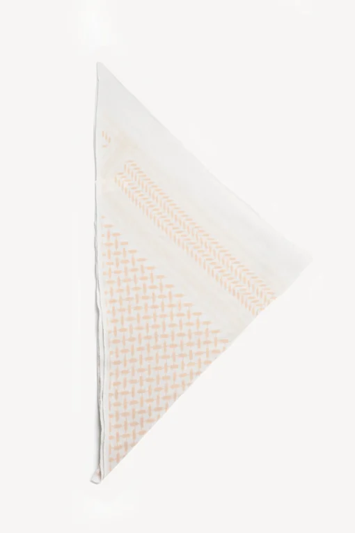Femme Lala Berlin Foulard Trinity In Soft Vanilla