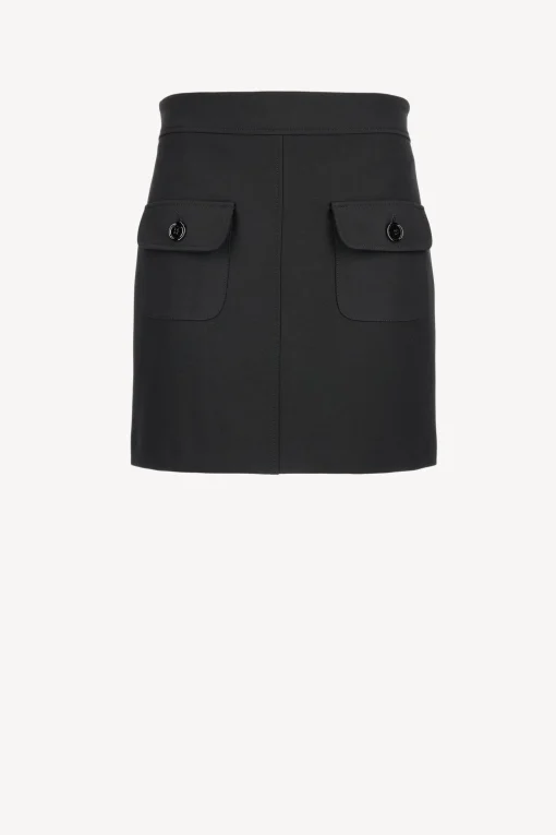 Femme Seductive Jupe Paris En Noir