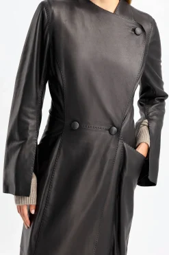 Femme by Malene Birger Manteau En Cuir Sirrena En Noir