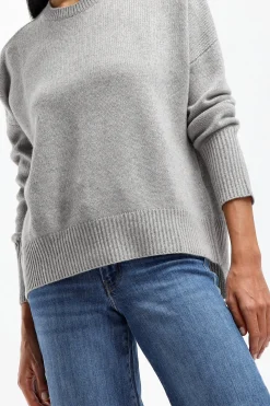 Femme Lisa Yang Pull Mila En Gris Colombe