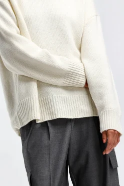 Femme Lisa Yang Pull-Over Renske En Creme