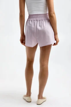 Femme by Aylin Koenig Short Lori En Lavande Fondue