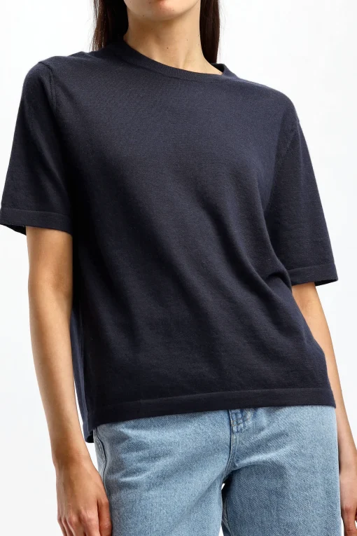 Femme Lisa Yang Tricot Julia En Bleu Marine